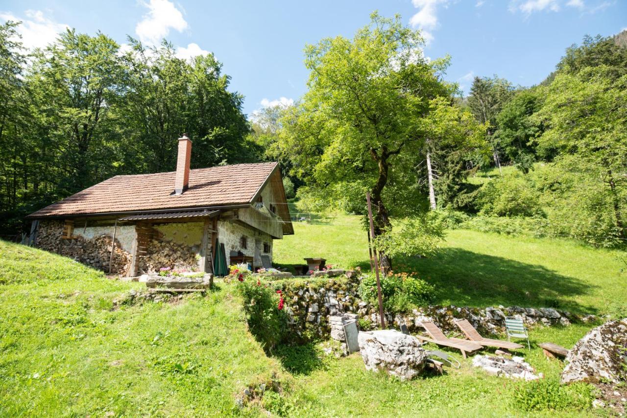 Miha Lodge - Mihcevo Plece Soča Esterno foto